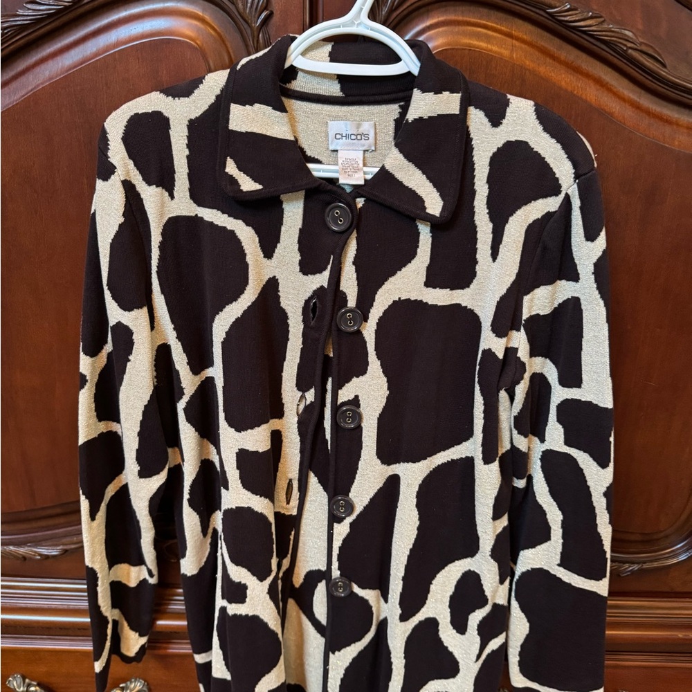 Chico's Cream and Brown Giraffe Print Blazer